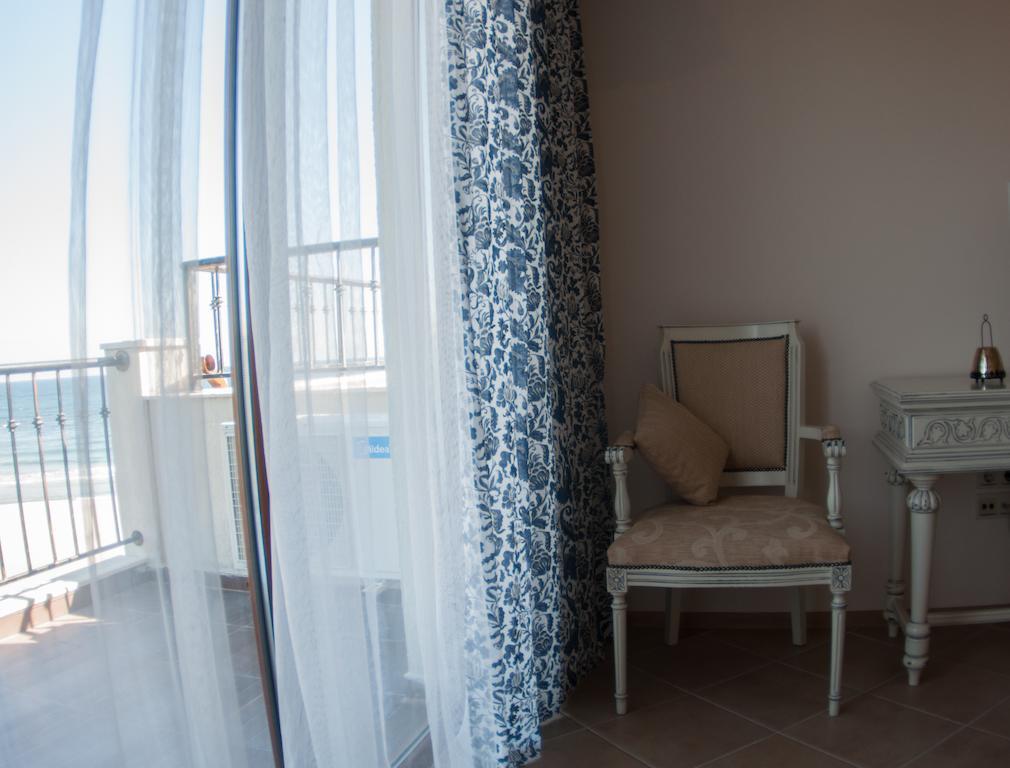Rocamar Beach Resort Carevo Quarto foto